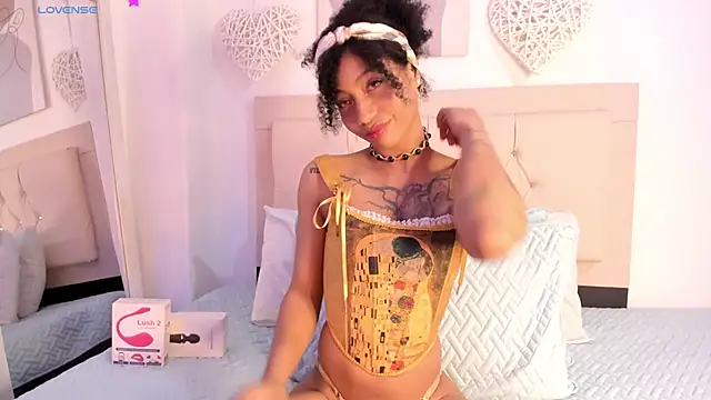 daiana curly online show from 02-05-25, 06:26