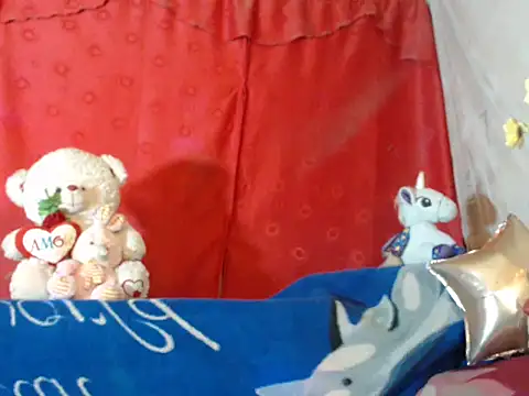 Snapshot of hottieperla chatting on 12-13-24, 07:10 hottieperla online show from 12-13-24, 07:10