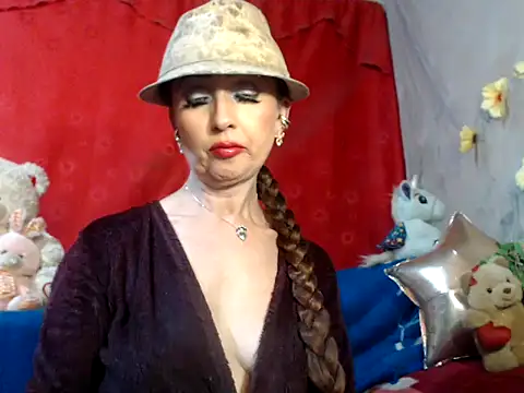 Snapshot of hottieperla chatting on 12-23-24, 08:25 hottieperla online show from 12-23-24, 08:25