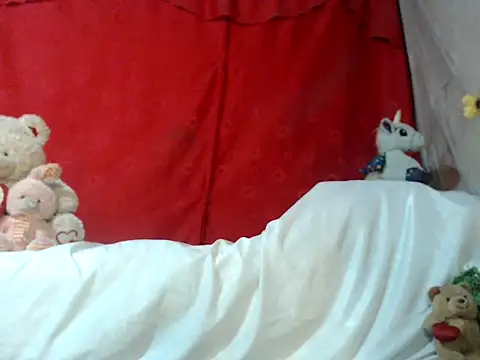 Snapshot of hottieperla chatting on 02-25-25, 10:39 hottieperla online show from 02-25-25, 10:39