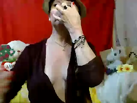 Snapshot of hottieperla chatting on 04-19-26, 04:28 hottieperla online show from 04-19-26, 04:28