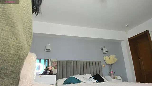 Snapshot of Awesome_Jolie chatting on 01-07-26, 08:06 Awesome Jolie online show from 01-07-26, 08:06