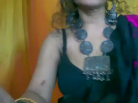 Snapshot of sexy_baby_kolkata chatting on 10-09-25, 10:35 sexy baby kolkata online show from 10-09-25, 10:35