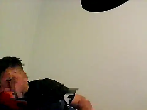 Snapshot of Vicio74@xh chatting on 03-17-25, 10:28 Vicio74xh online show from 03-17-25, 10:28