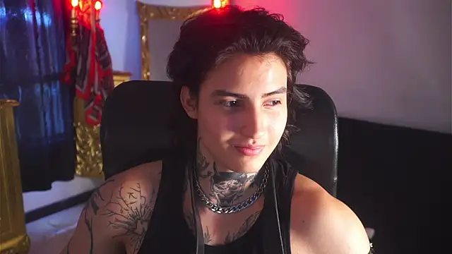 dantecoppolaa  online show from 03-02-25, 06:40