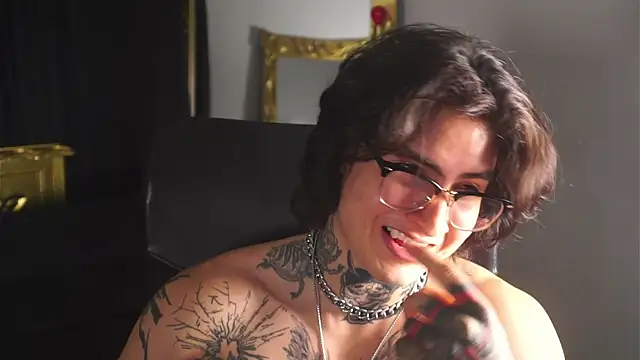 dantecoppolaa  online show from 03-11-25, 01:16