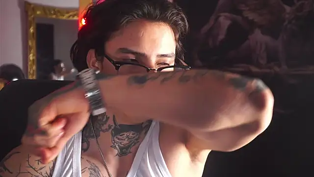 dantecoppolaa  online show from 03-18-25, 09:53