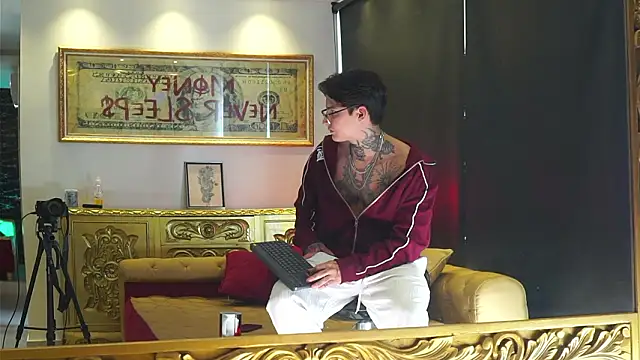 dantecoppolaa  online show from 03-15-26, 09:21