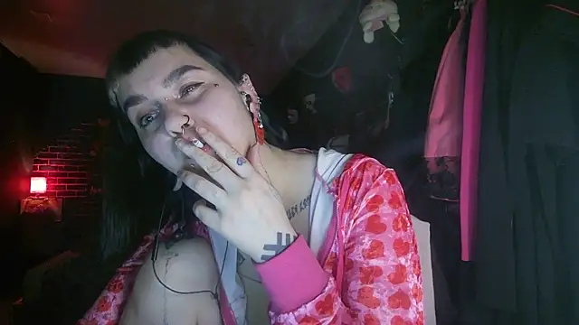 MoorderxDoll online show from 12-27-24, 08:50