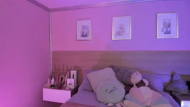 Snapshot of Sachi_Meow chatting on 03-03-25, 10:17 Sachi Meow online show from 03-03-25, 10:17