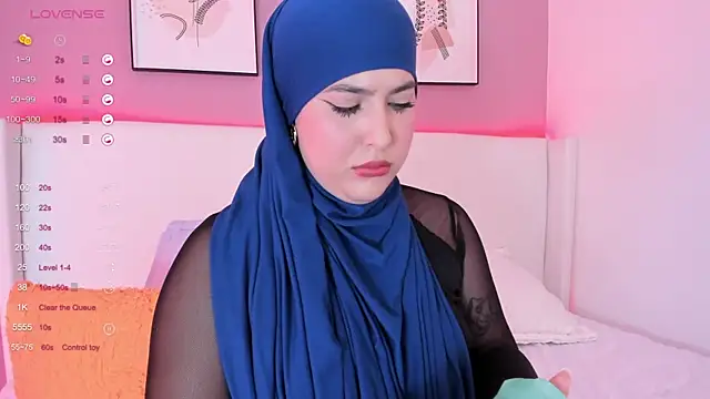 Snapshot of zahida_s chatting on 12-20-24, 10:11 zahida s online show from 12-20-24, 10:11