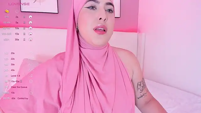 Snapshot of zahida_s chatting on 02-11-25, 06:55 zahida s online show from 02-11-25, 06:55