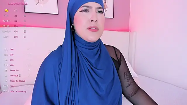 Snapshot of zahida_s chatting on 02-17-25, 07:10 zahida s online show from 02-17-25, 07:10