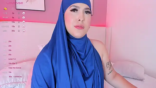 Snapshot of zahida_s chatting on 03-17-25, 10:06 zahida s online show from 03-17-25, 10:06