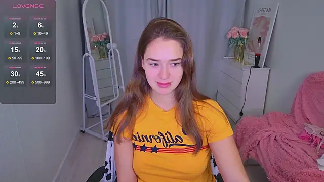 LovelyJessie online show from 01-11-26, 01:49