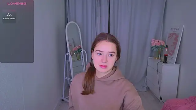 LovelyJessie online show from 01-13-26, 01:38