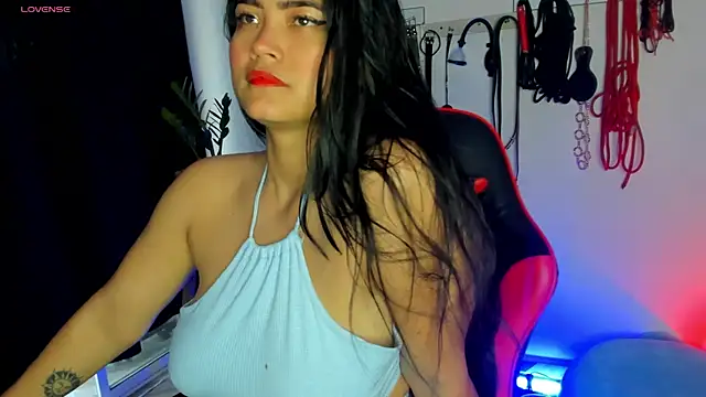 Snapshot of scarlet-kennedy98 chatting on 12-14-24, 10:39 scarlet-kennedy98 online show from 12-14-24, 10:39
