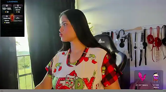 Snapshot of scarlet-kennedy98 chatting on 01-18-25, 09:55 scarlet-kennedy98 online show from 01-18-25, 09:55