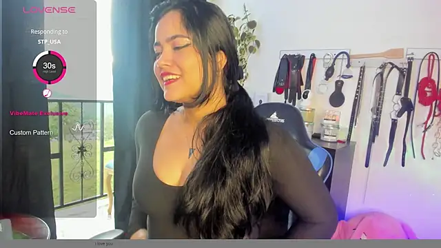 Snapshot of scarlet-kennedy98 chatting on 01-31-25, 10:21 scarlet-kennedy98 online show from 01-31-25, 10:21