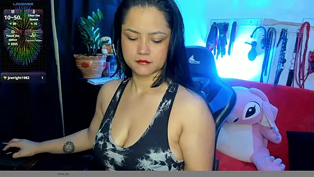 Snapshot of scarlet-kennedy98 chatting on 03-08-25, 12:55 scarlet-kennedy98 online show from 03-08-25, 12:55
