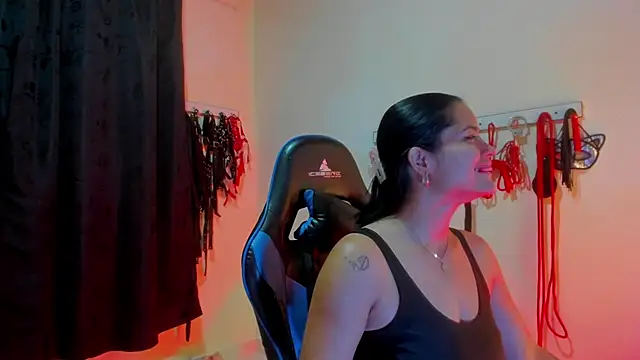 scarlet-kennedy98 online show from 10-24-25, 12:41