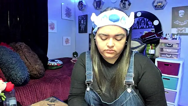 Luise Meyrink online show from 04-29-26, 02:59