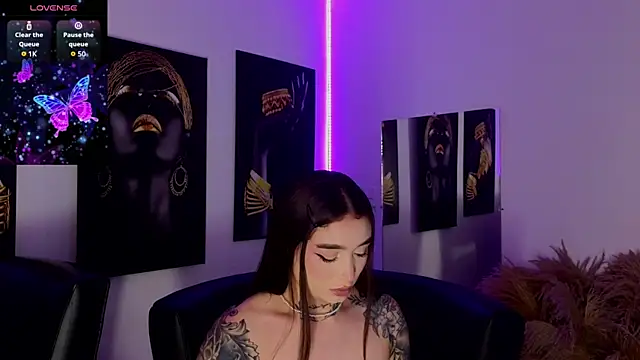  brenna hanson online show from 02-05-26, 07:40