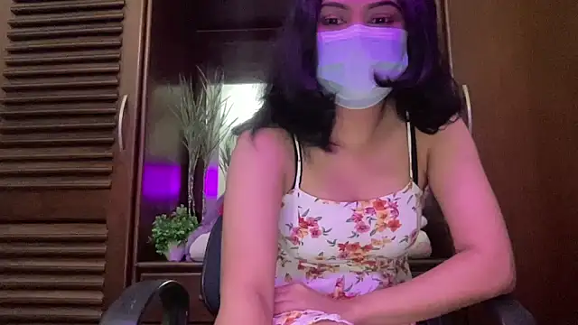 Princess Lily online show from 03-06-26, 05:09