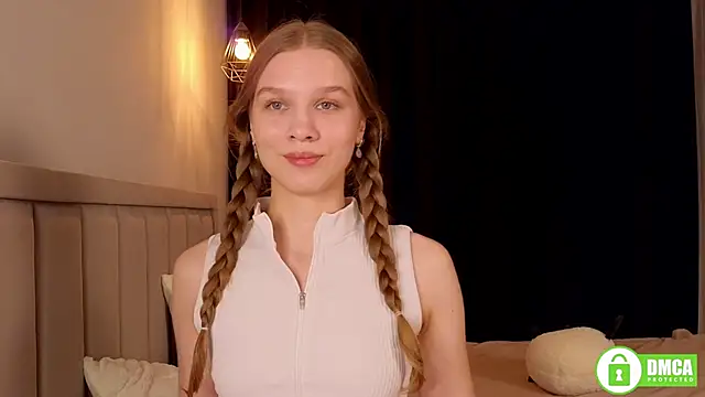 CutieBeauty online show from 09-22-25, 03:47