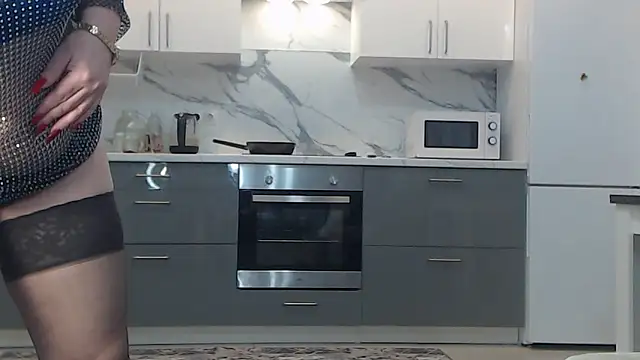 V-Alice online show from 11-09-25, 01:20