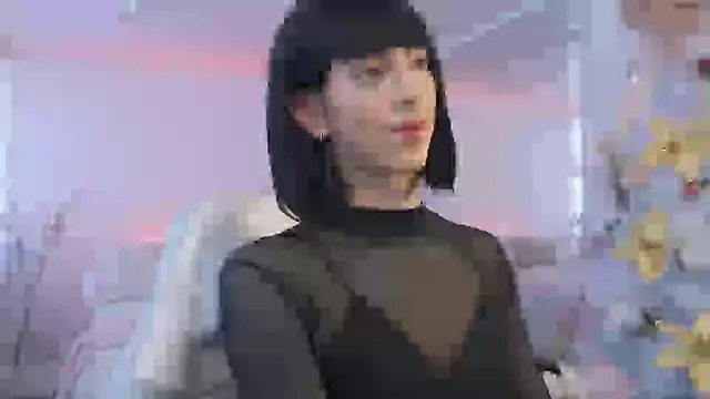 Snapshot of Ms_Sammy chatting on 12-10-24, 10:05 Ms Sammy online show from 12-10-24, 10:05