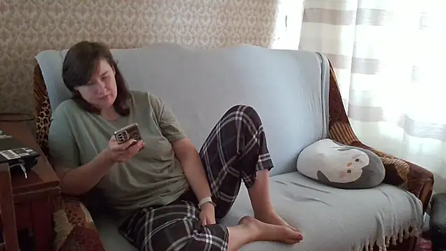 franceska blue online show from 11-22-25, 10:47