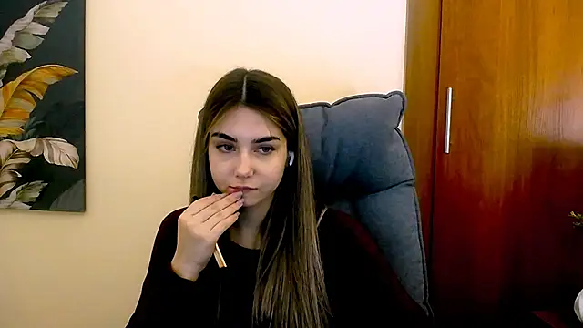 Lili magic online show from 01-31-25, 12:51