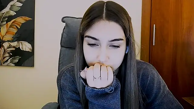 Lili magic online show from 03-01-25, 01:07