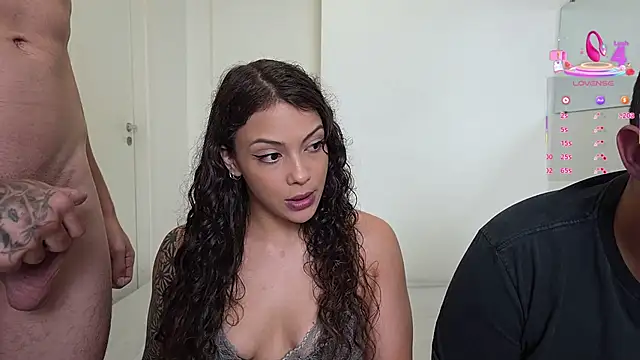 melissajhonny1 online show from 04-13-26, 11:10