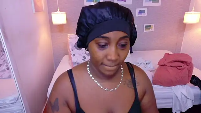 kiara evanss online show from 05-07-26, 12:16