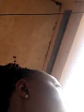 pretty amaal online show from 02-21-25, 04:18