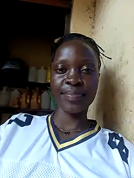 pretty amaal online show from 03-11-26, 09:48