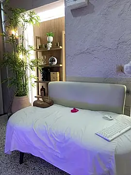 LIAH IZUMI online show from 03-21-26, 01:16