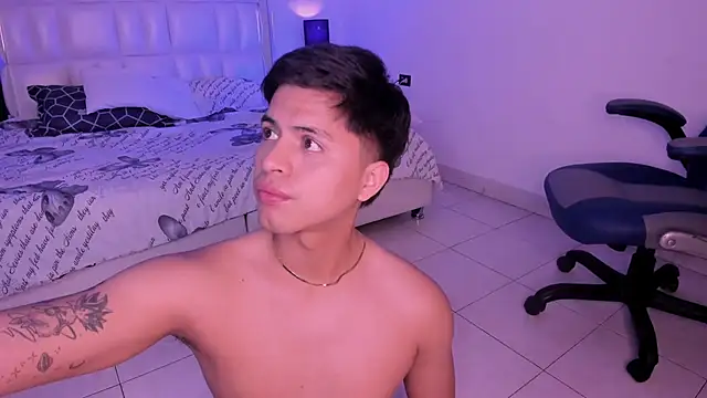 Niicky1  online show from 01-11-25, 11:56