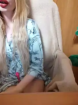 Elza kom online show from 01-02-25, 09:43