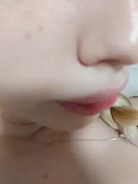 Elza kom online show from 02-19-25, 01:17