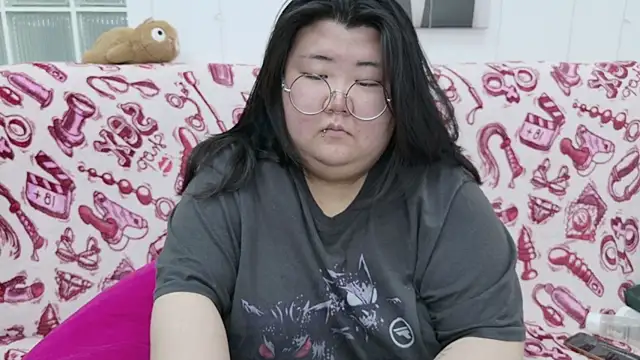 Nadine asian online show from 02-15-26, 07:51