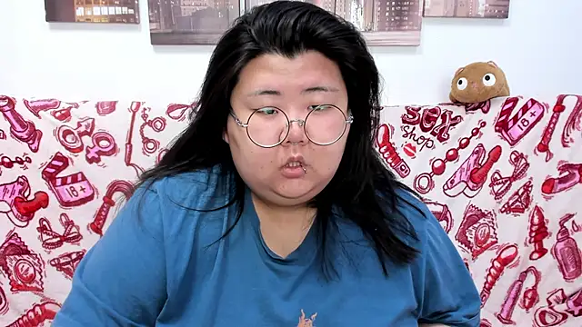 Nadine asian online show from 03-06-26, 10:45