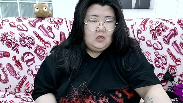 Nadine asian online show from 04-04-26, 01:59