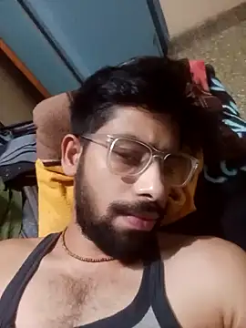 Snapshot of snigdha25 chatting on 05-15-26, 04:03 snigdha25 online show from 05-15-26, 04:03