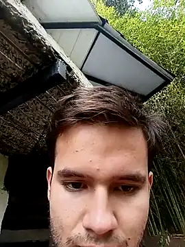 Snapshot of kaloschaos77 chatting on 12-01-25, 08:36 kaloschaos77 online show from 12-01-25, 08:36