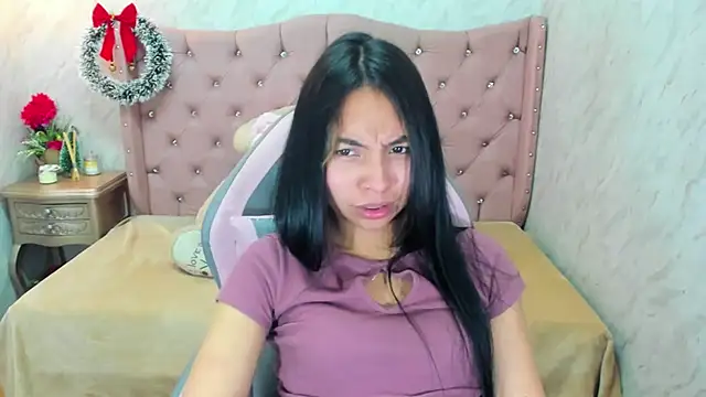 Snapshot of XSmaggiiee chatting on 01-07-25, 02:53 XSmaggiiee online show from 01-07-25, 02:53