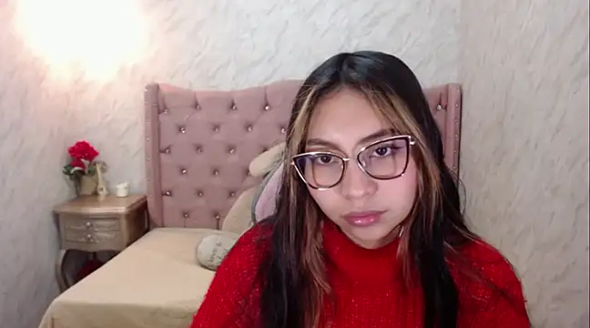 Snapshot of XSmaggiiee chatting on 03-18-25, 02:25 XSmaggiiee online show from 03-18-25, 02:25