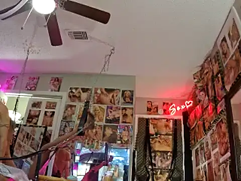 luvs2cumm69 online show from 12-19-24, 08:55